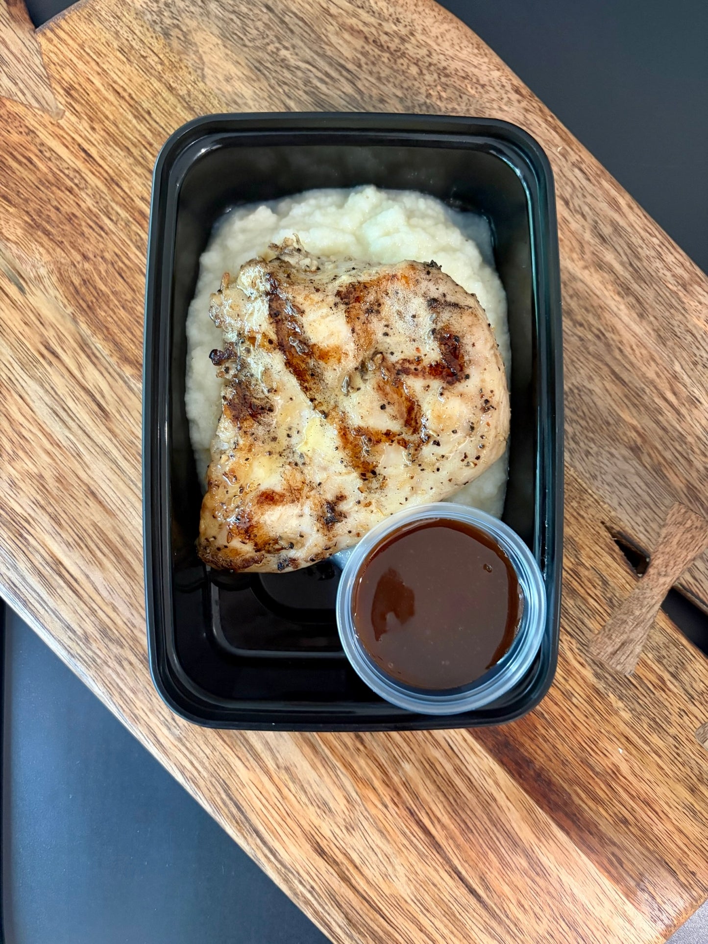 Grilled Chicken & Cauliflower Mash