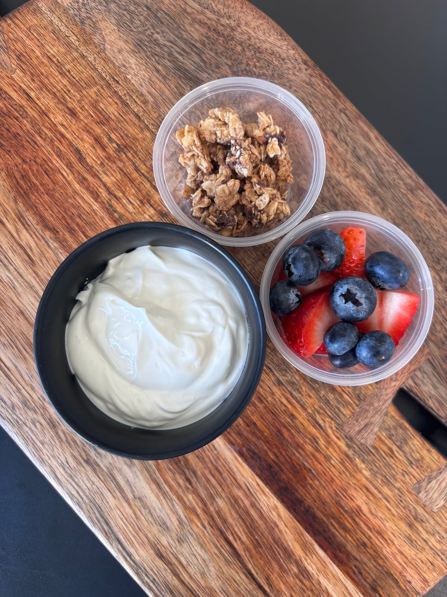 Yogurt & Berry Parfait